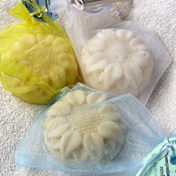 Sunburn Skincare goat milk soap - Picture 2 of 2